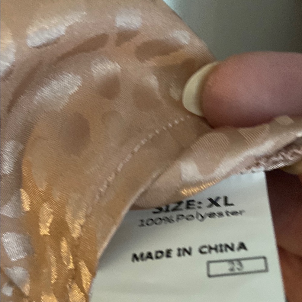 Shimmery Mauve Gold Tie Front Relaxed Blouse - Picture 5 of 5